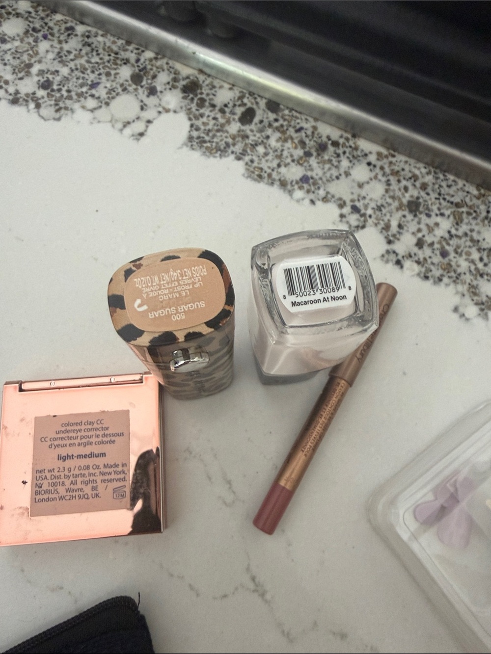 Missoni FC amenity bag , tarte , lakur, nails, Marc Jacob lipstick & - Picture 7 of 7